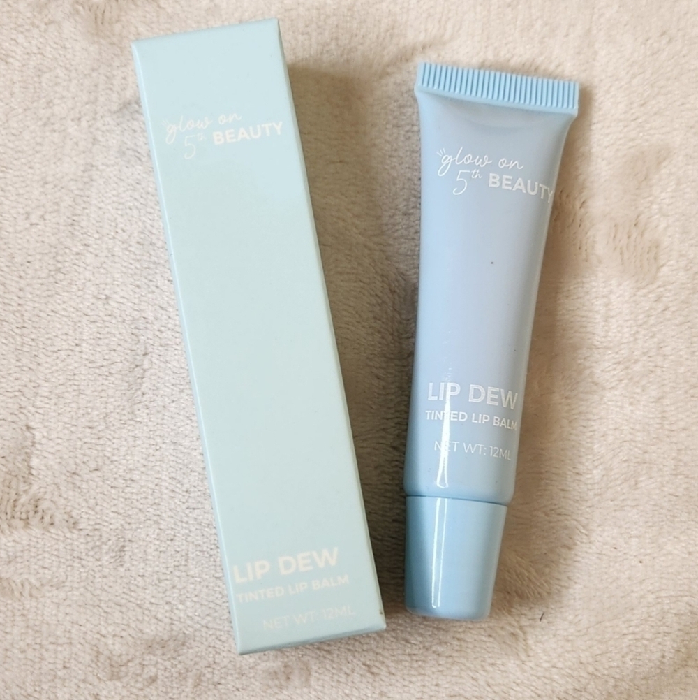 Glow on 5th Lip Dew Tinted Lip Balm Grapefruit